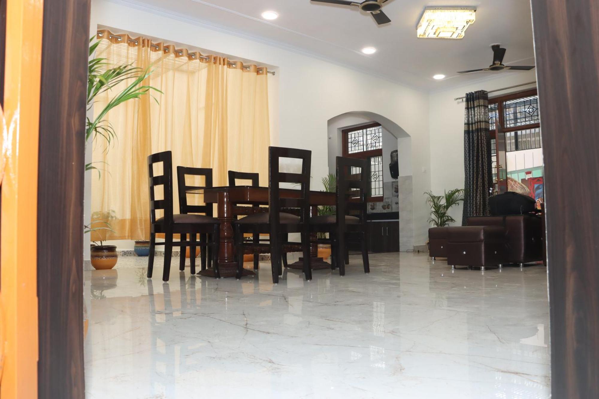 Villa Serene House With Peaceful Vibes Greater Noida Exterior foto