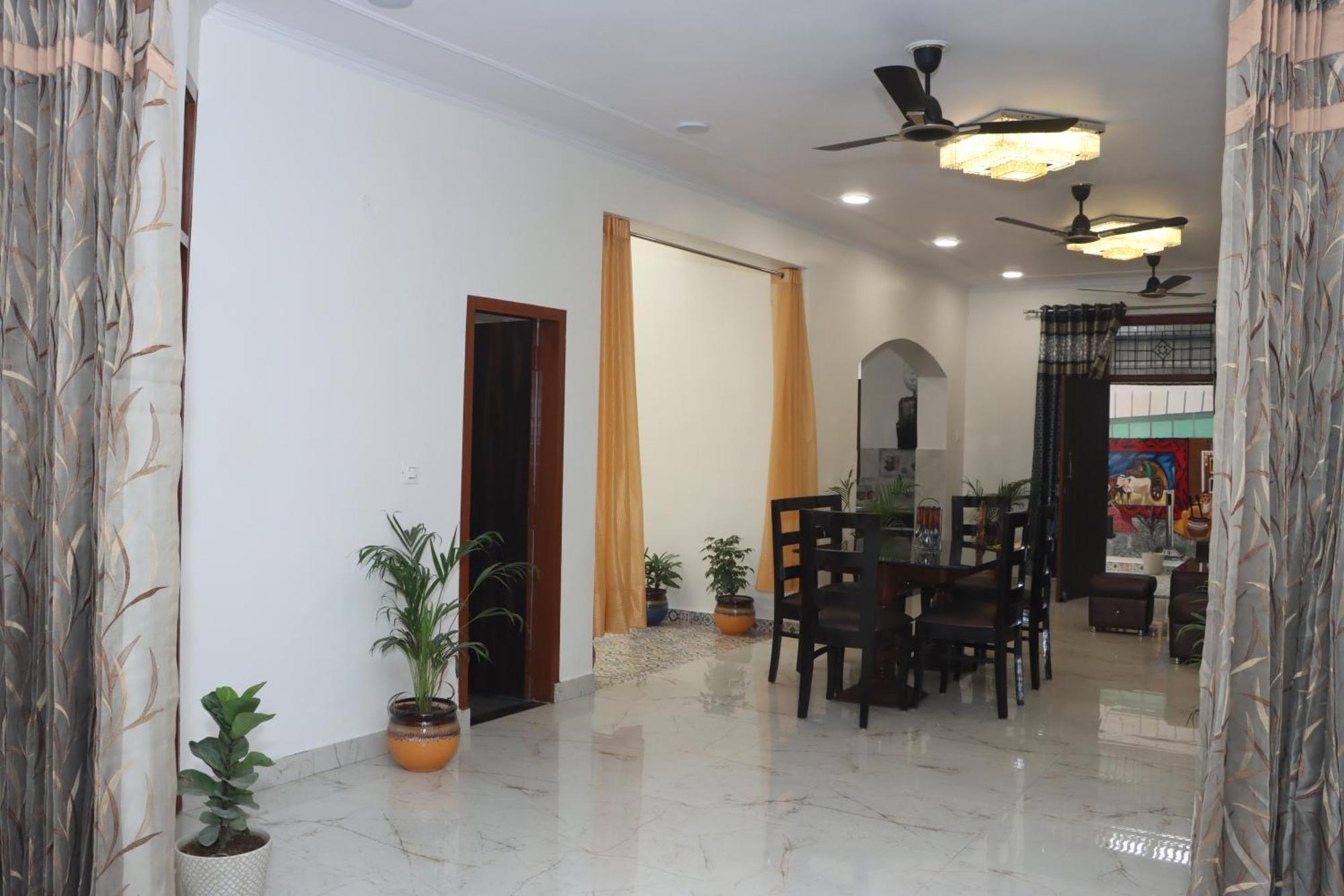 Villa Serene House With Peaceful Vibes Greater Noida Exterior foto